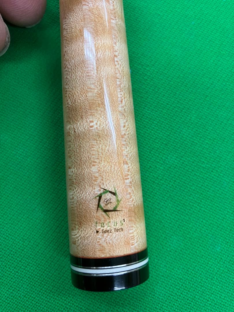 ビリヤードシャフトGeez focus1