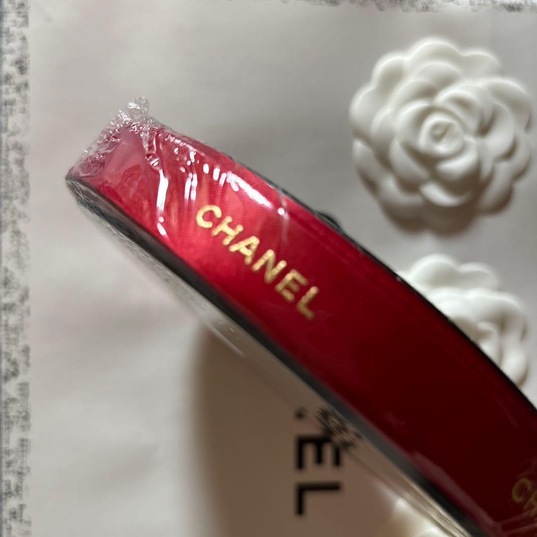 CHANEL シャネル ラッピングリボン1ロール　50メートル1.5センチ幅 シャネルChanelのプレゼント包装用のリボン 素材 幅1.5cm 長さ30cm