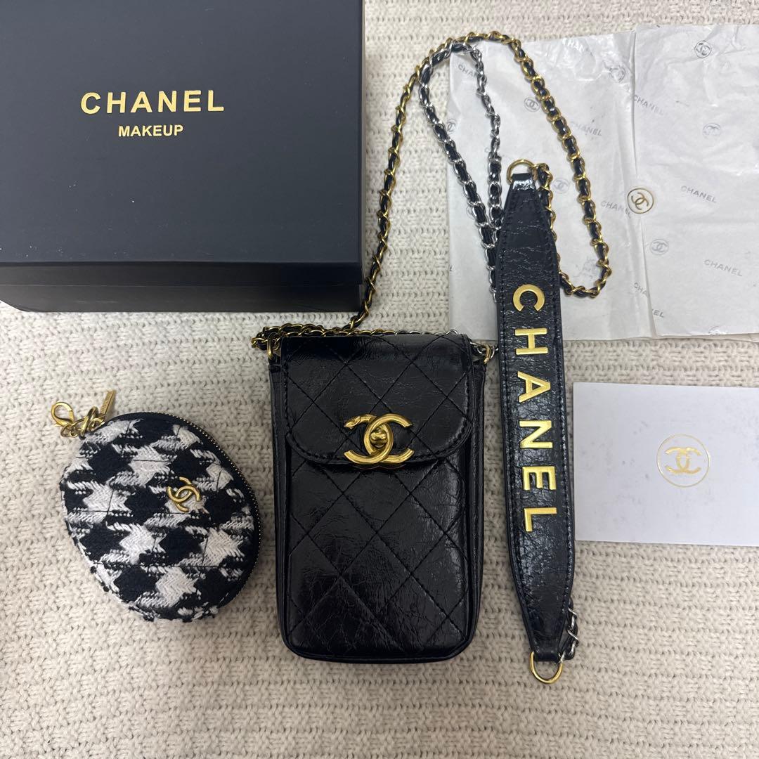 非売品 シャネル ノベルティ スマホポーチ ミニバッグ 斜め掛け 非売品 シャネル ノベルティ スマホポーチ ミニバッグ 斜め掛け - メルカリ