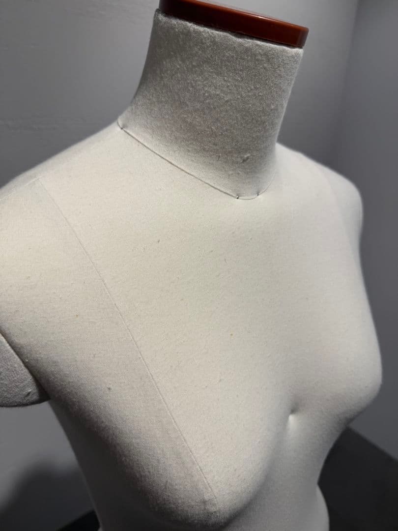 【momo】SUNKA 新文化ヌードボディ ホワイトマネキン