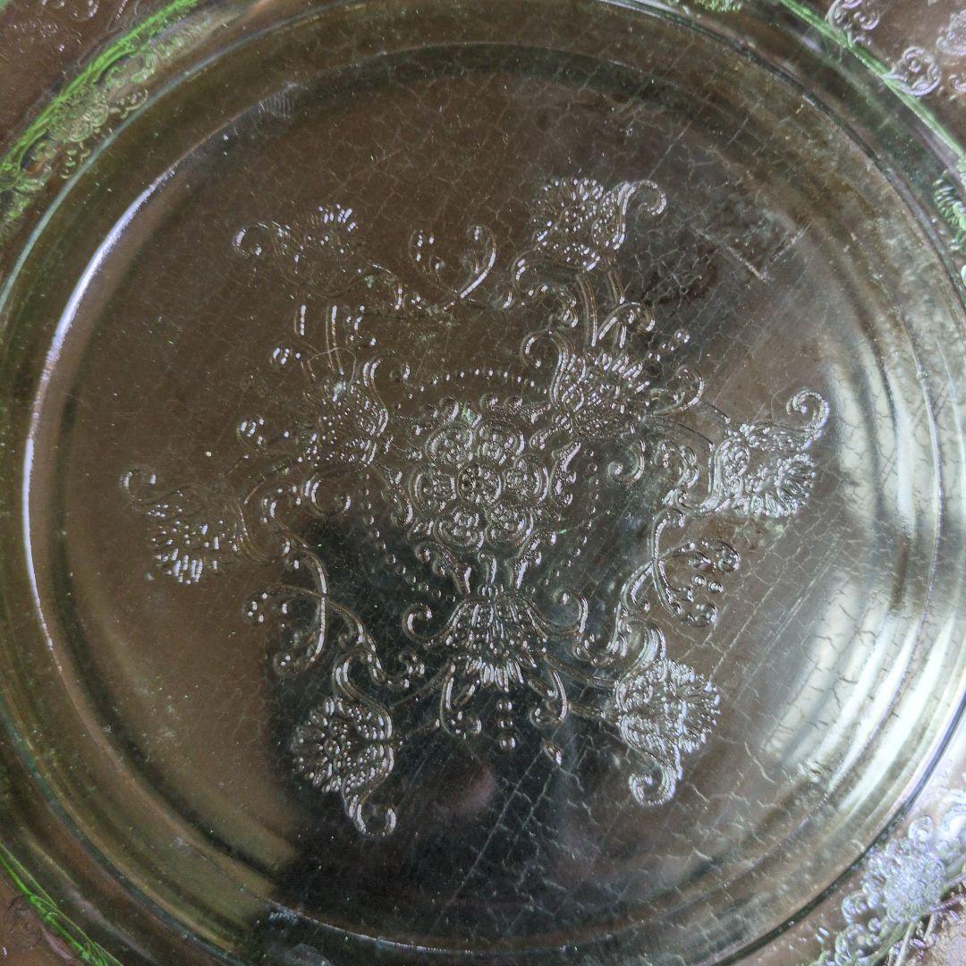 ヘーゼルアトラス ウランガラス フローレンス ディプレッションガラス