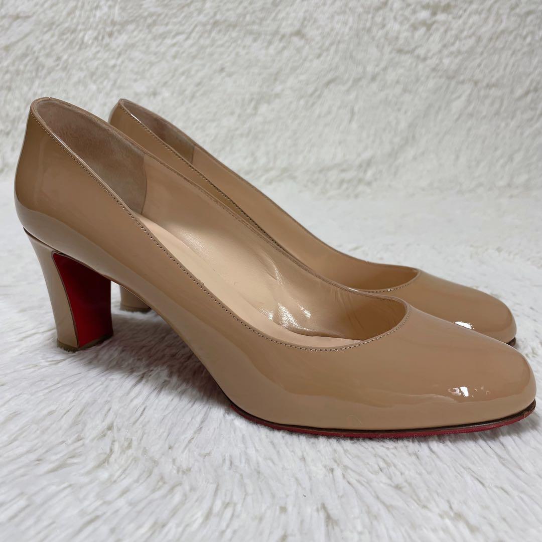 美品✨クリスチャンルブタン パンプス ベージュ チャンキーヒール 訳