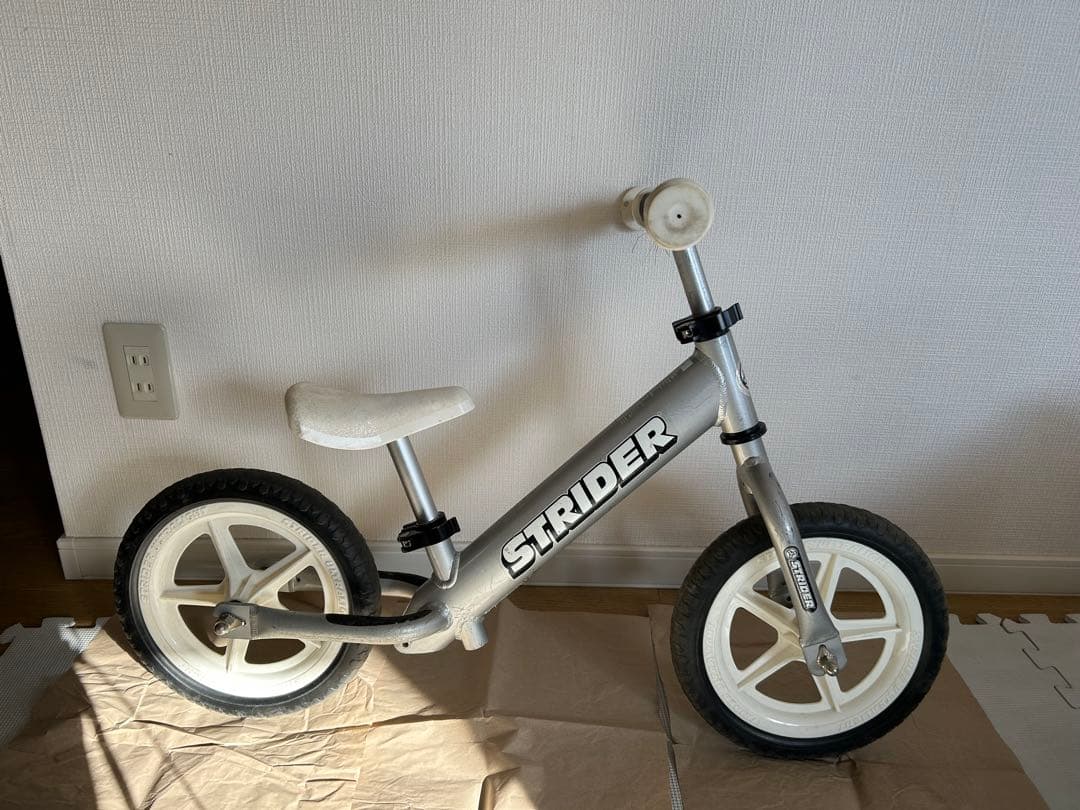 STRIDER Pro ストライダー バランスバイク シルバー