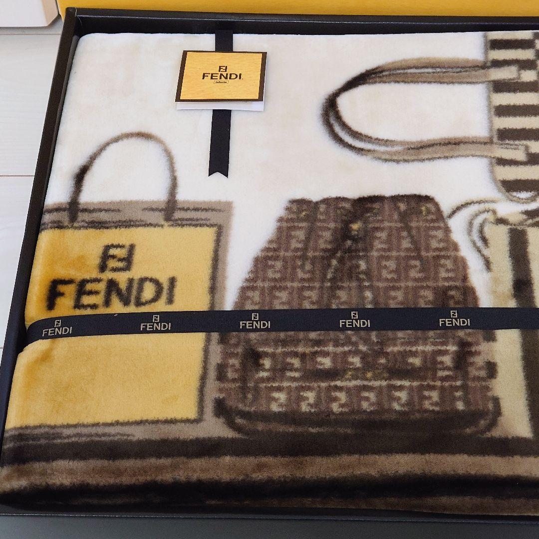 FENDI フェンディ ニューマイヤー ハーフ毛布 未使用新品箱付 廃番品