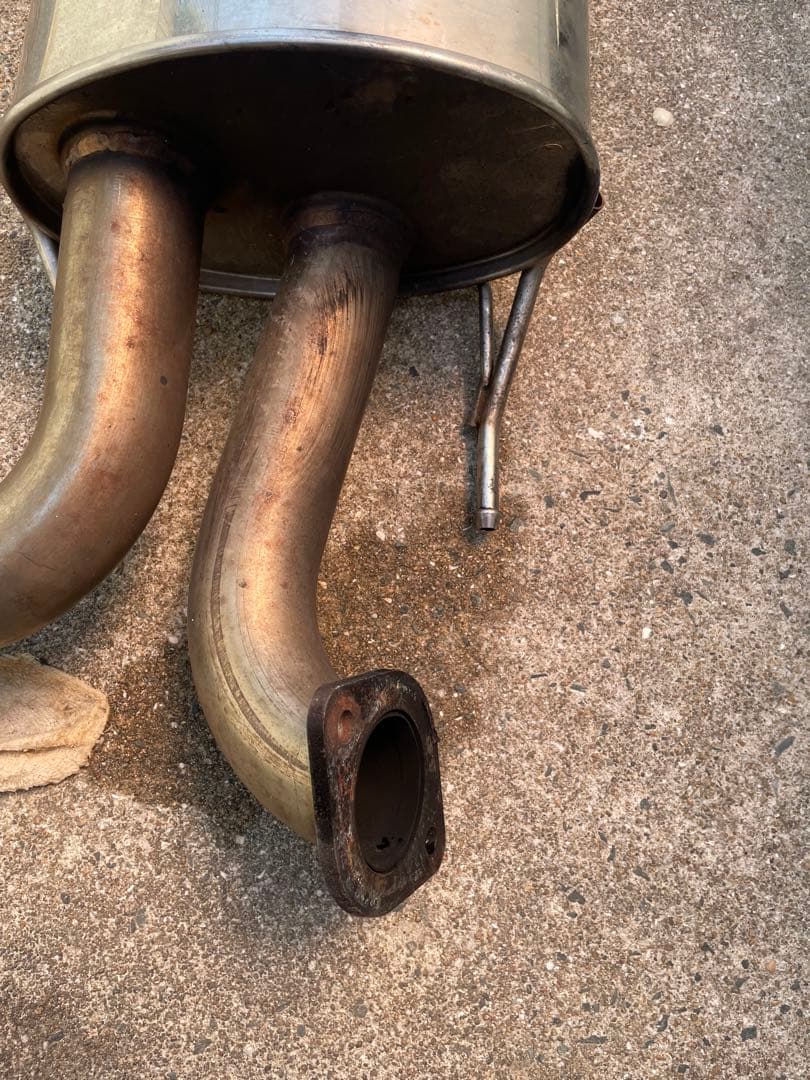 BRZ(ZC6)86(ZN6) フジツボマフラー 空タイコ化(加工) - メルカリ