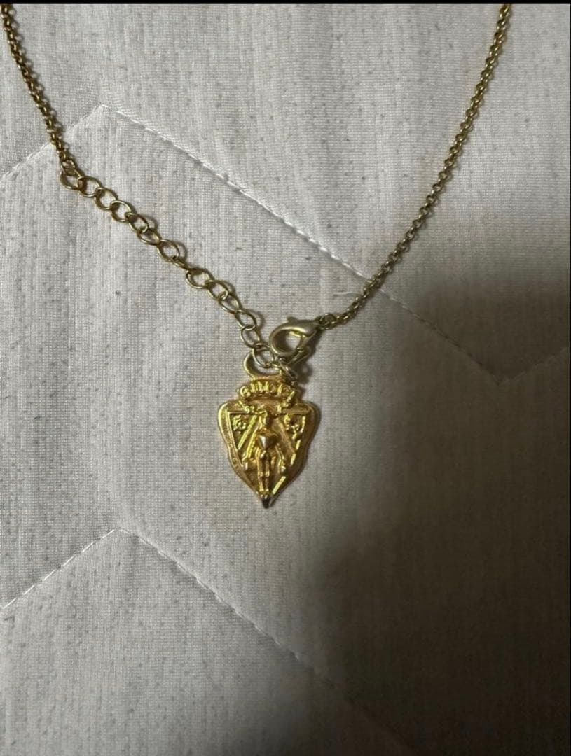 オールドグッチ クレストチャーム ネックレス OLDGUCCI - メルカリ