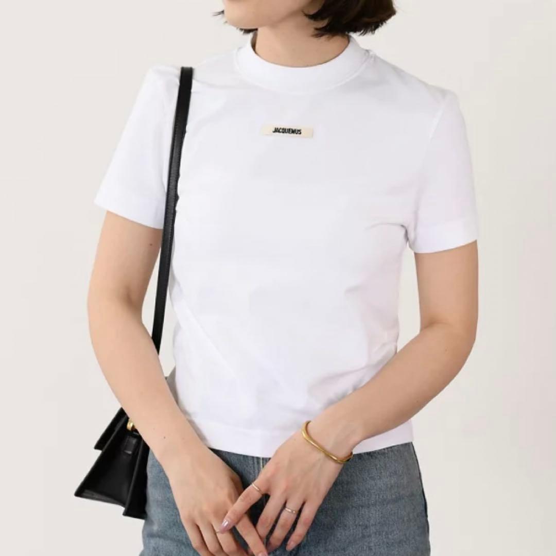JACQUEMUS ホワイト Tシャツ クルーネック - メルカリ