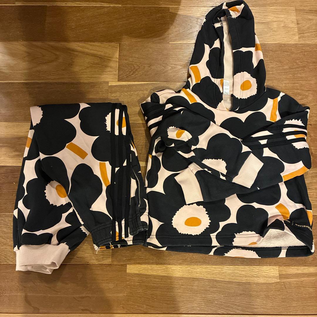 adidas marimekkoマリメッコ コラボジャージ 上下セット140cm - メルカリ