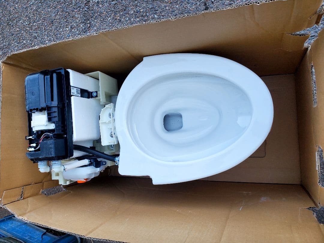 TOTO CS877B #NW1 ポータブルトイレ ポンプユニット付き TOTO CS877B #NW1 ポータブルトイレ ポンプユニット付き TOTO CS877B