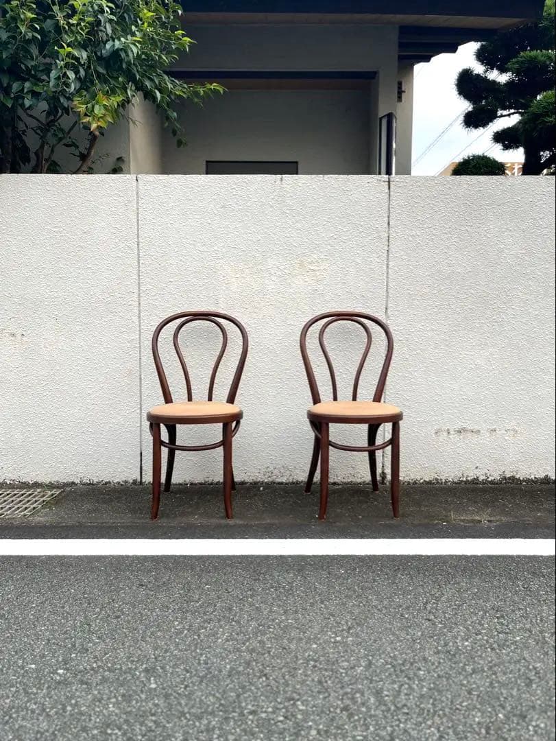 オシャレ大好きマダム様リクエスト】532 秋田木工 ベントウッドチェア ①②