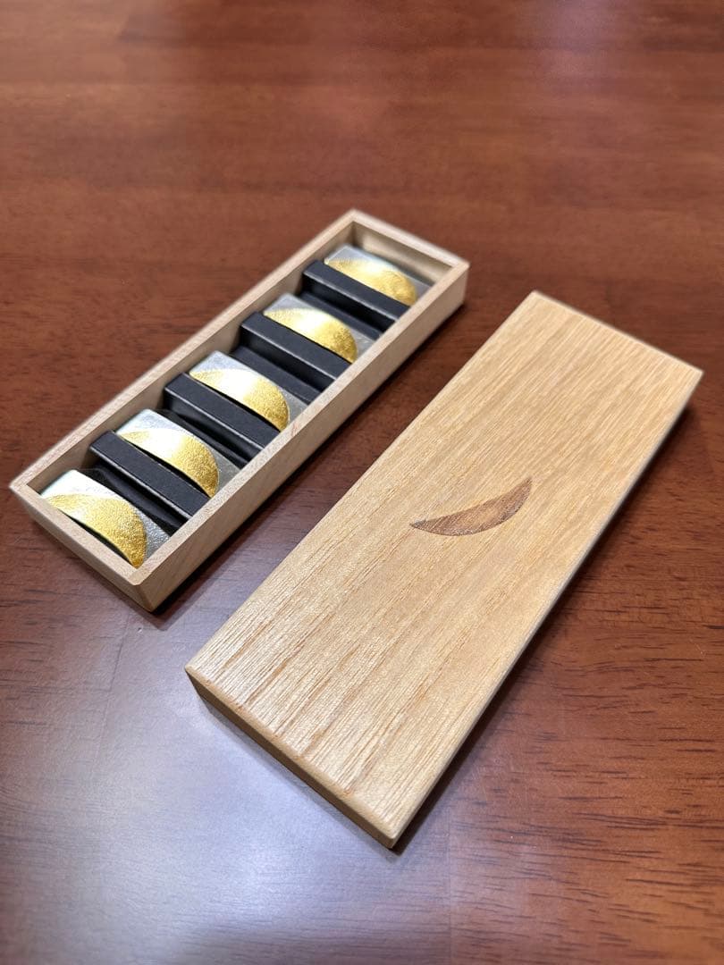 能作 箸置 金箔 錫 100% 日本製 祝い箸置き　箱付き 能作×箔一 - 箸置ギフト - 祝い｜錫製雑貨・酒器の通販は能作