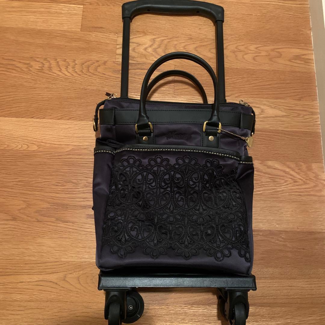 【美品】スワニー 近沢レース コラボ商品　ブラック　2way SWANY（スワニー） ハローキティ 近沢レース店 コラボ ショッピング