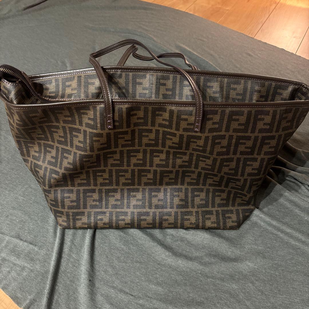 FENDI トート バッグ (Vintage) お直し箇所あり。 中古・古着通販】FENDI (フェンディ) トートバッグ ブラック｜ブランド