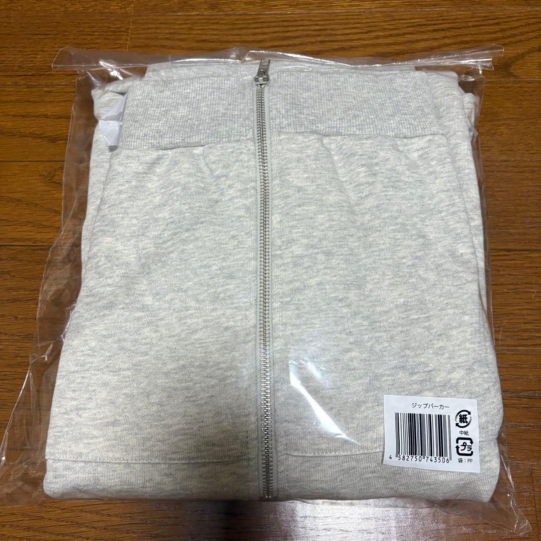 なにわ男子VoyAGEジップパーカー - メルカリ