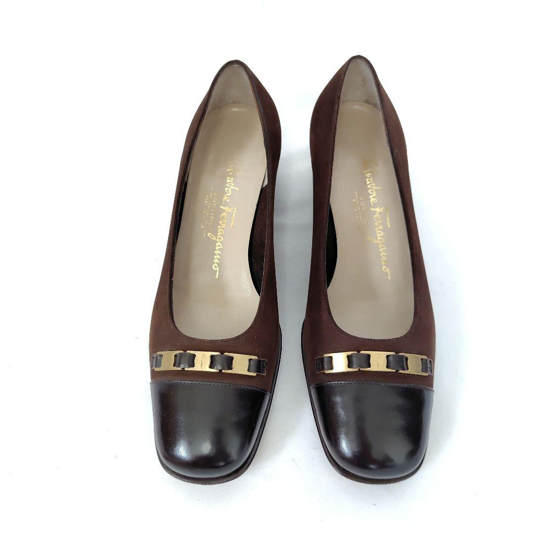 ✨️腕利き職人のリペア済✨️美品❤箱付【フェラガモ】3連ヴァラ