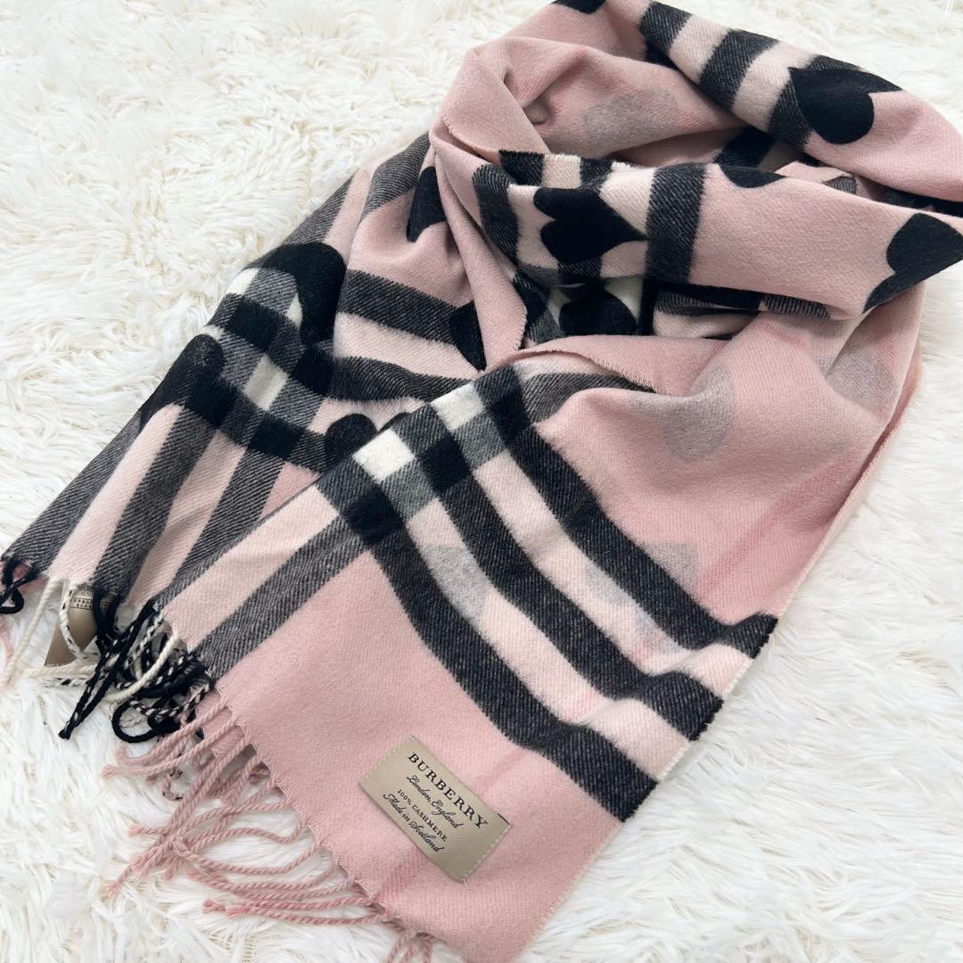 【カシミヤ100%】Burberry ハート柄チェックマフラー ノバチェック BURBERRY（マフラー/ショール）のフリマアイテム一覧