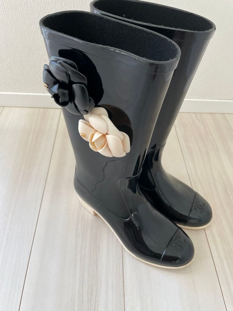 シャネル カメリアレインブーツ サイズ35（22.5cm）
