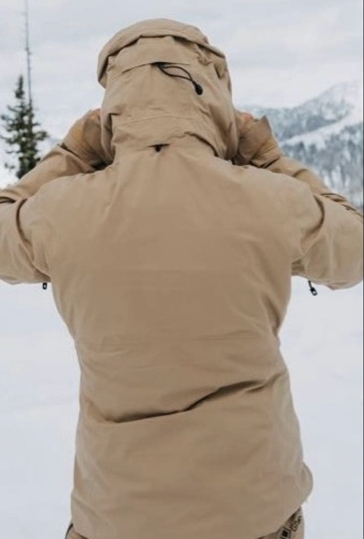 バートン　ウーマンズAK Gore -Tex2L ジャケットMサイズ