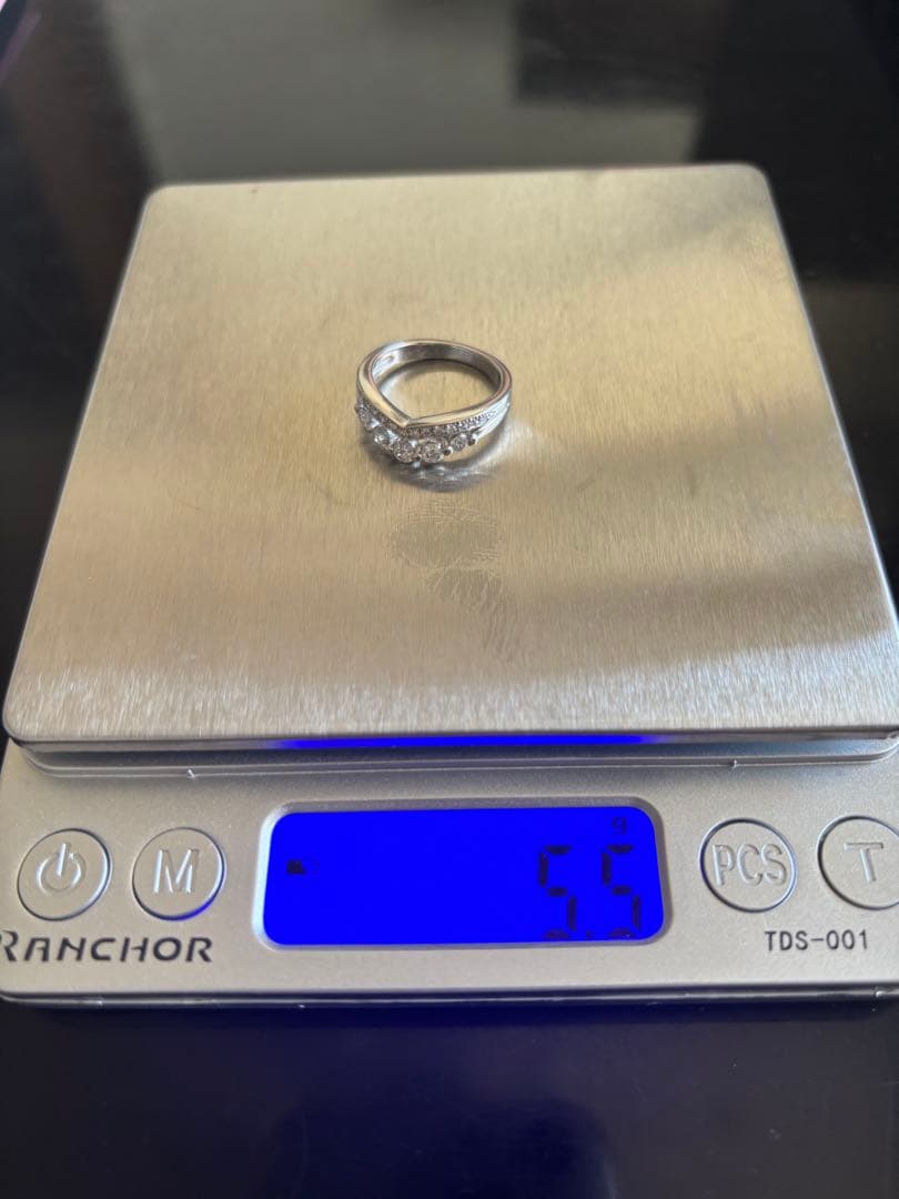 2/12だけ ダイヤモンド V字リング 2連 PT900 - メルカリ