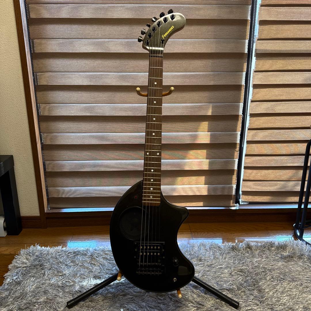 Fernandes ZO-3 ブラック　付属品あり ZO FERNANDES ZO-3 BLACK フェルナンデス アンプ内蔵ギター