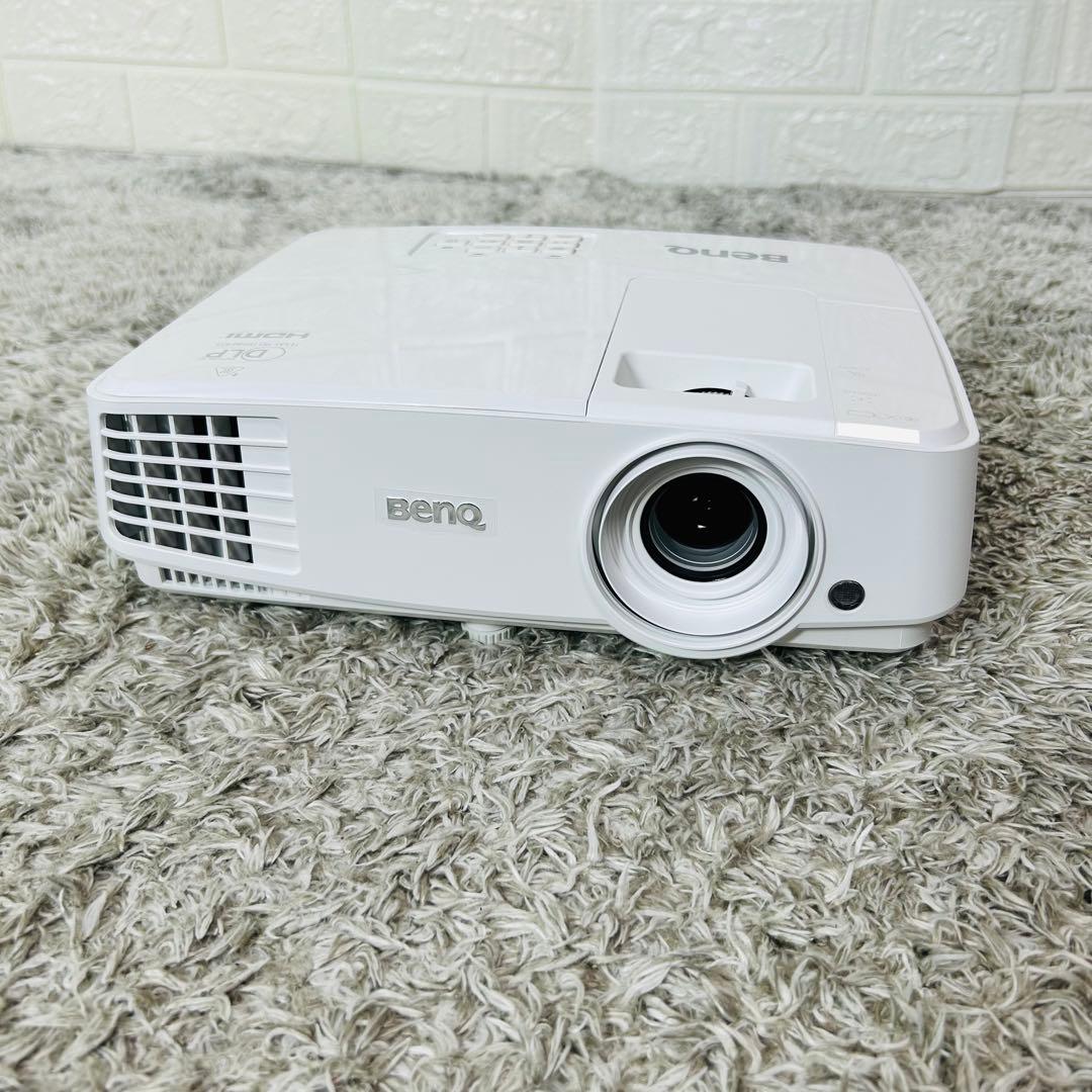 BenQ MS527 プロジェクター HDMI対応 ランプ3時間 ほぼ未使用