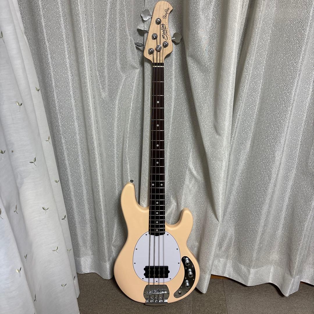 ベース sterling by MUSIC MAN stingray RAY-4 Amazon.com: Sterling by Music Man StingRay Ray4 Bass Guitar in