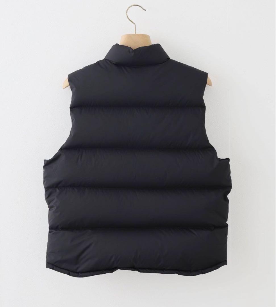 ポケ様専用 AURALEE SUPER LIGHT NYLON ダウンベスト - メルカリ