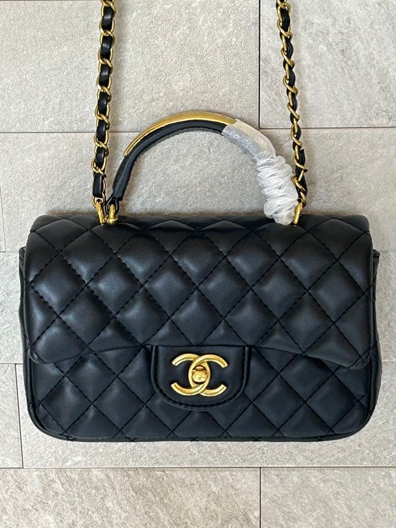 リリ様専用 CHANEL ショルダーバッグ ゴールドプレート ノベルティ