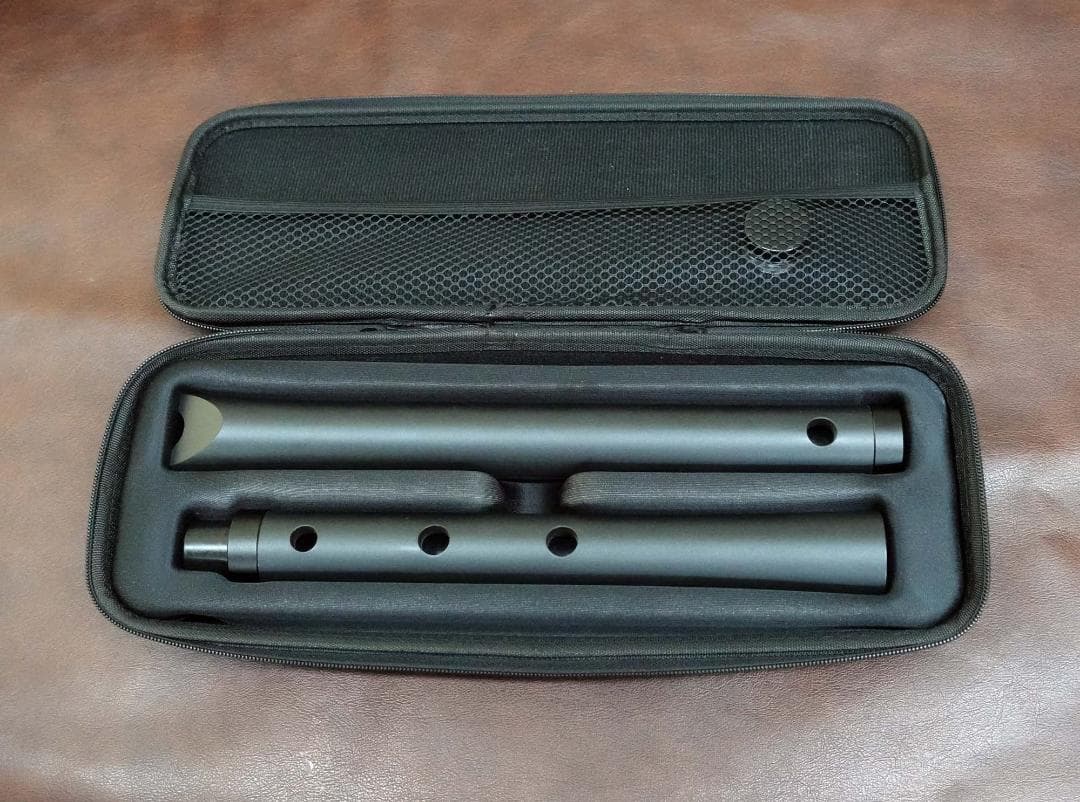 グラスファイバー樹脂尺八・玄　1.8X（一尺八寸管）