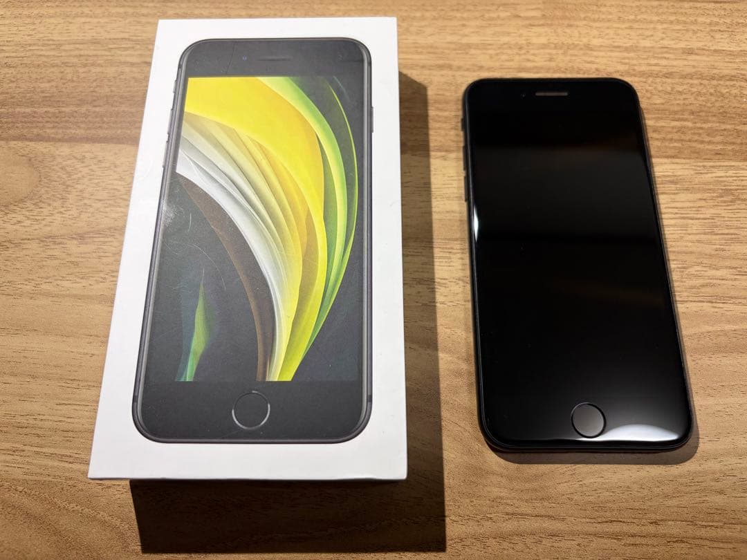 【美品】Apple iPhone SE (第2世代) ブラック　256GB Apple iPhone SE 第2世代 256GB ブラック SIMフリー iPhone iPhone SE