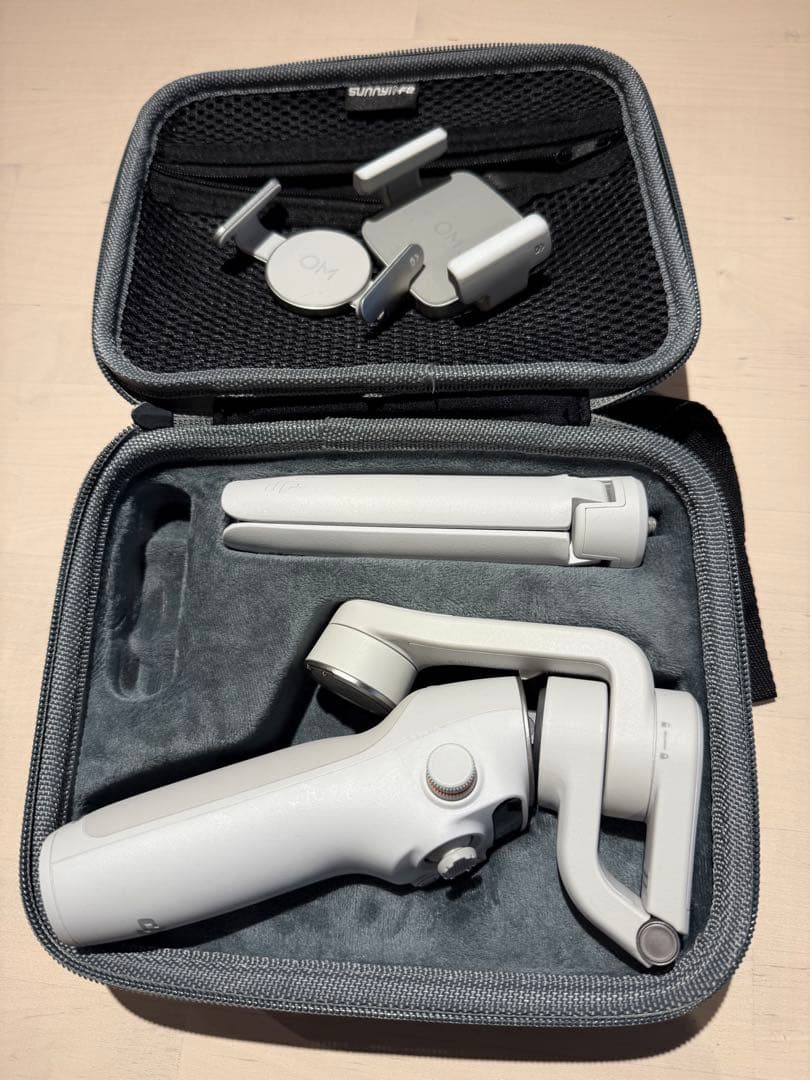 DJIシンバルOsmo Mobile6プラチナグレー DJI Osmo Mobile 6 (プラチナ グレー) - セキドオンラインストア DJI