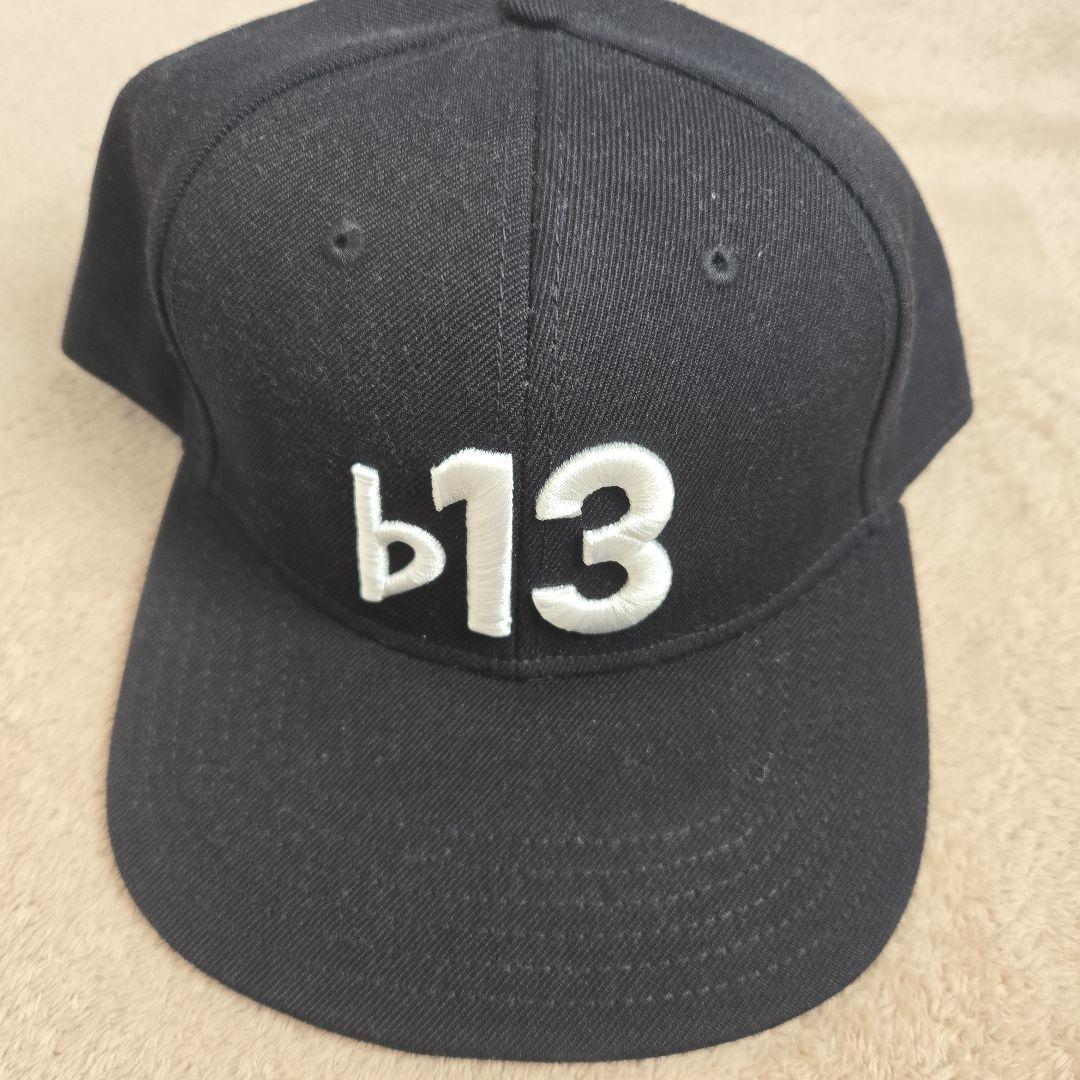 flatthirteen　キャップ　b13刺繍 flatthirteen キャップ b13刺繍 - メルカリ