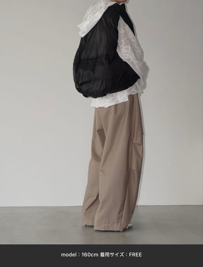 美品】chuclla チュクラ ラウンドボリューム ダウンベスト - メルカリ