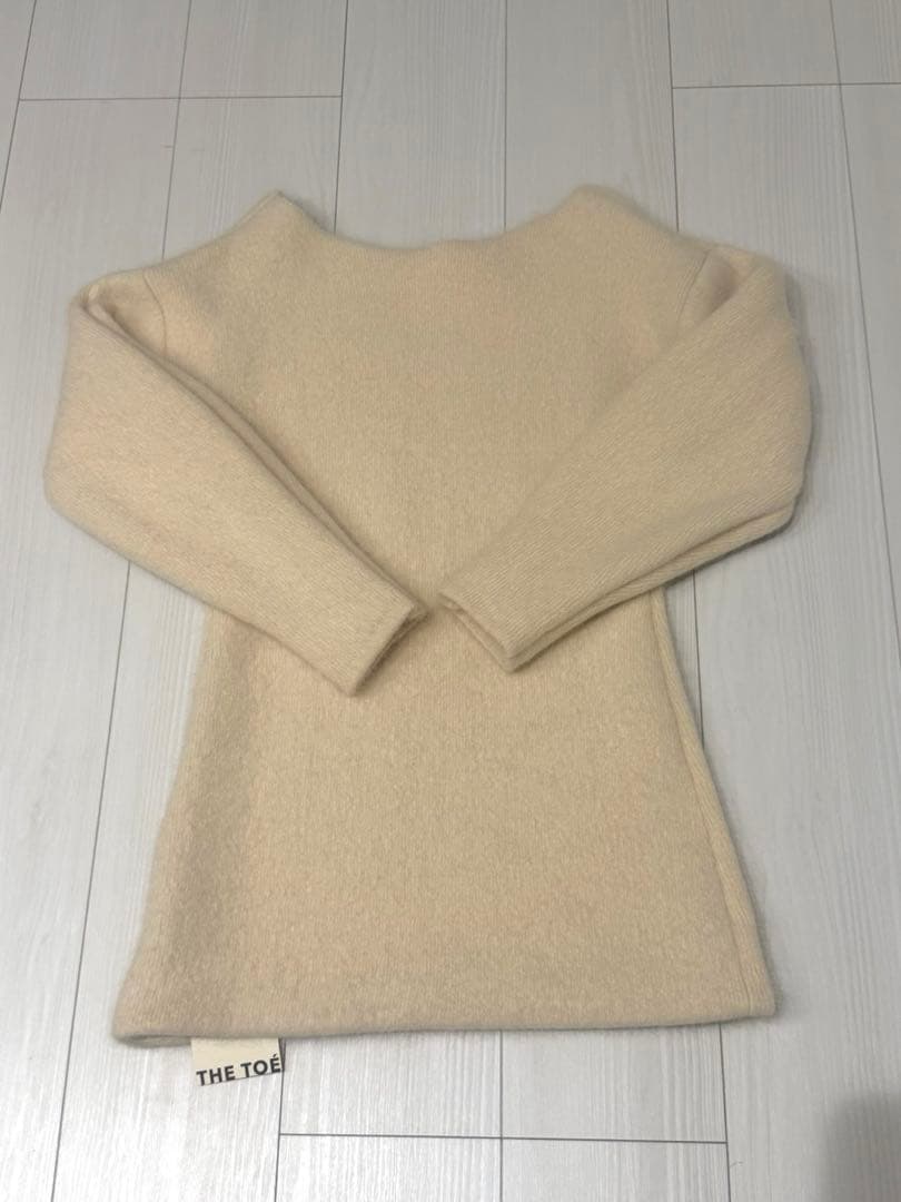 THETOE RICHMOND ANGORA SWEATER - メルカリ