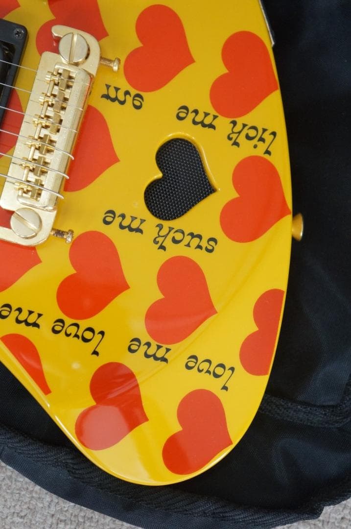 hide イエローハート Jr YH-JR Burny アンプ内蔵 ミニギター - メルカリ