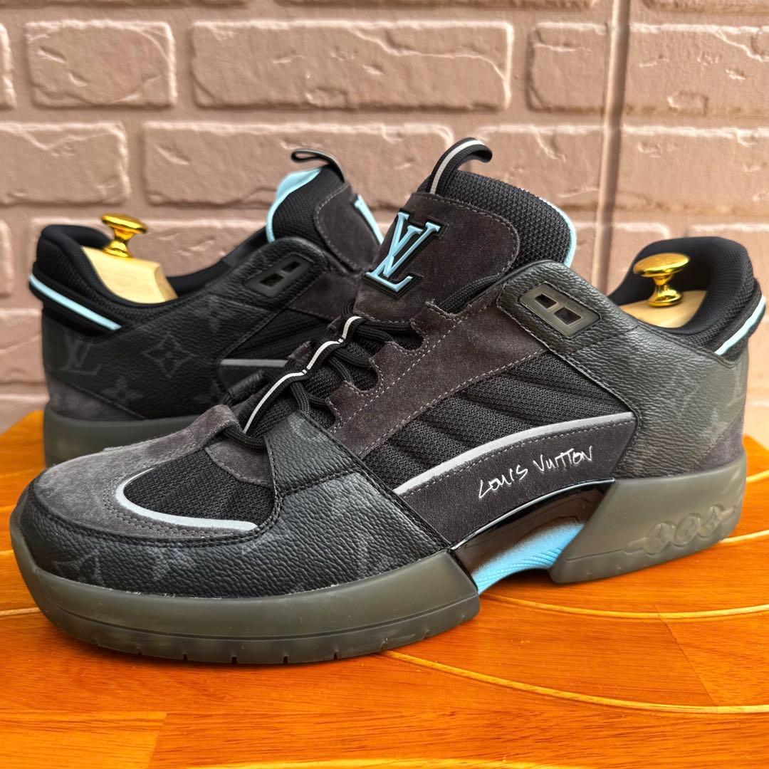 【美品】 ルイヴィトン ルシアン クラーク アビュー ライン レザースニーカー 美品】 ルイヴィトン ルシアン クラーク アビュー ライン レザー