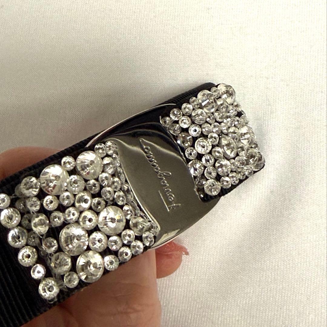 極美品フェラガモ バレッタ ビジュー ラインストーン シルバー リボン スワロ 極美品フェラガモ バレッタ ビジュー ラインストーン シルバー リボン