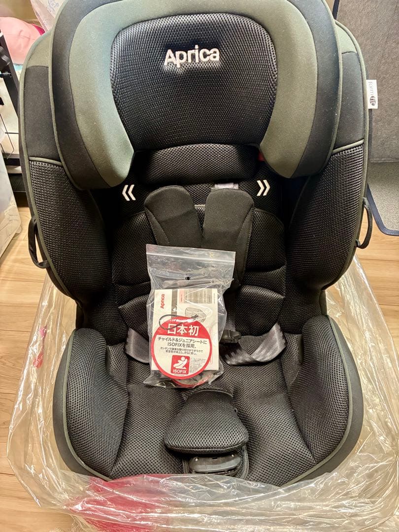 【美品】Aprica チャイルド＆ジュニアシートformfit フォームフィット | ベビーカー・チャイルドシートのアップリカ | Aprica