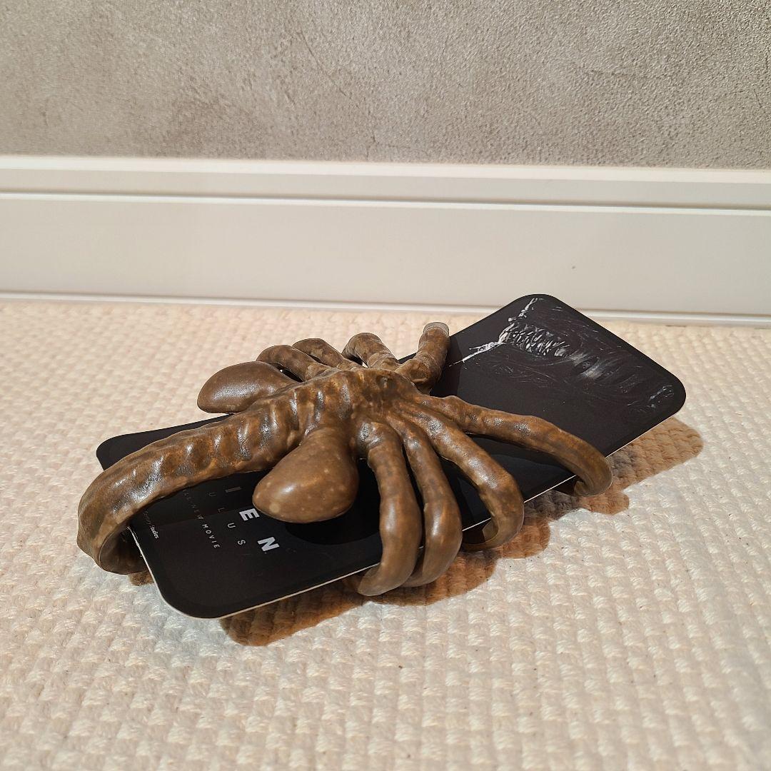 エイリアンロムルスフェイスハガーフォンホルダー エイリアン スマホ