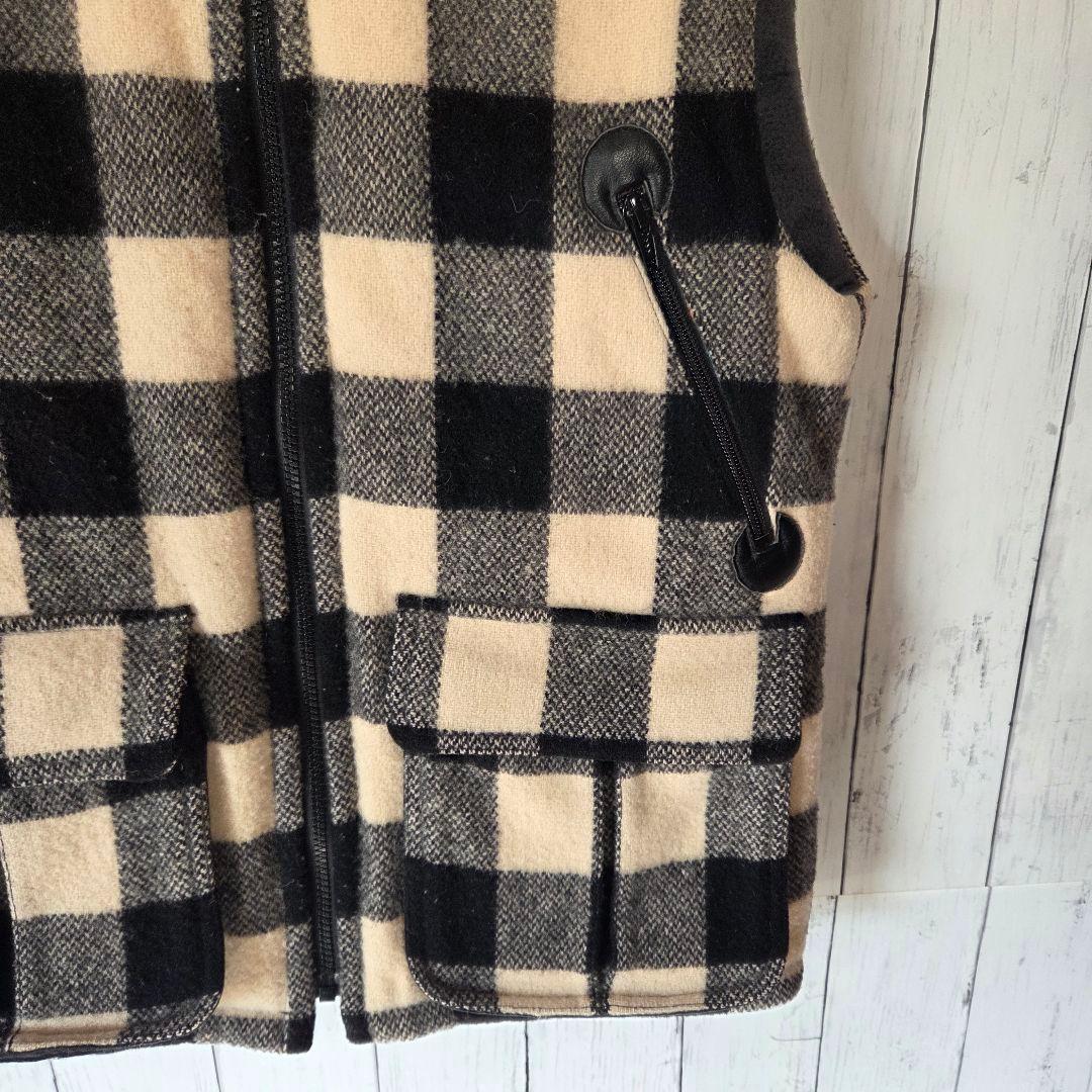 木村拓哉着用同型【ウールリッチ×HRM】バッファローチェックベスト