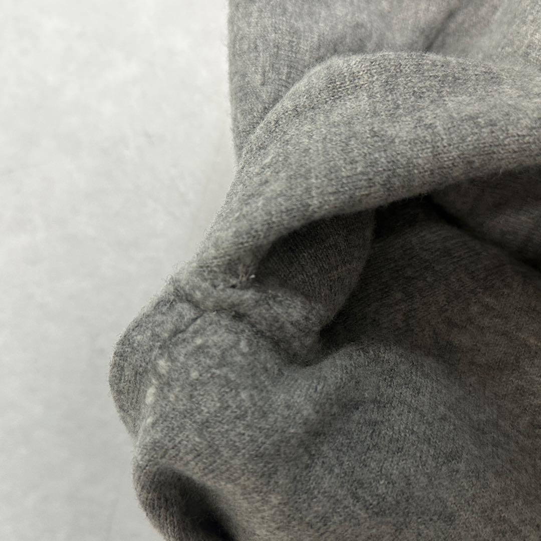 メゾンマルジェラ グレー ウール混紡 セーター レザーエルボーパッチ