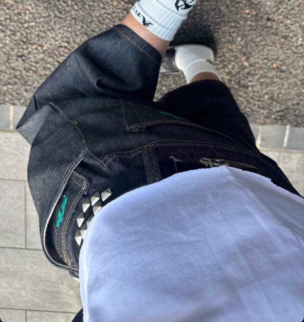 ANTIMID STUDS BELT 超希少 即完売 ブラック シルバー - メルカリ