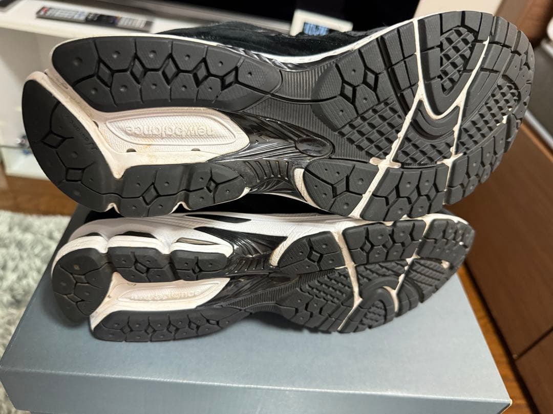 New Balance M2002RBK ブラック 28.0cm