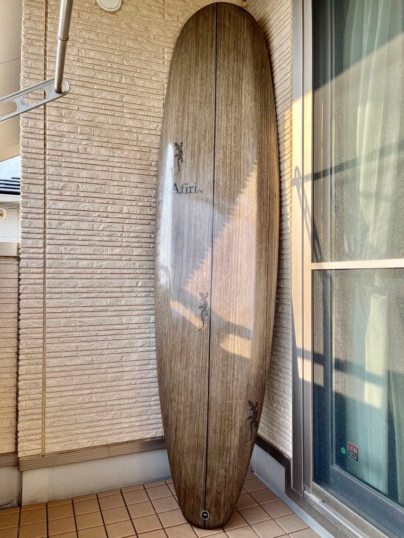 sAfiri ミッドレングスサーフボード 木目調 7フィート - メルカリ