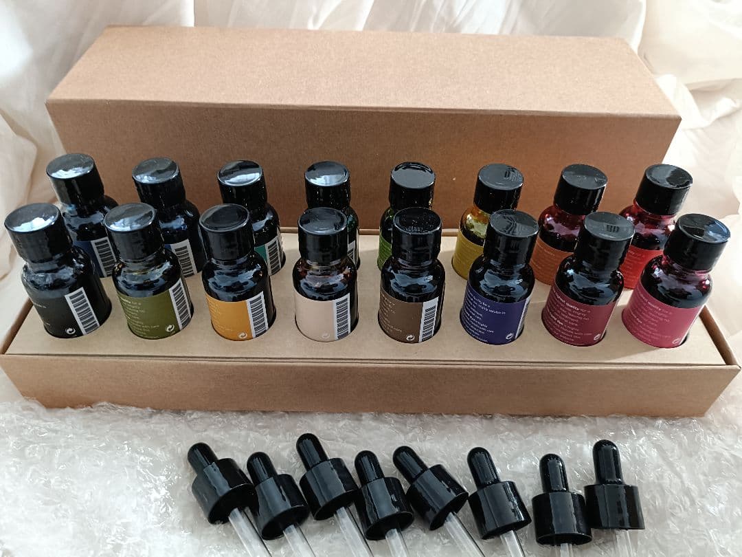 キャンドルワークス液体染料16色 - メルカリ