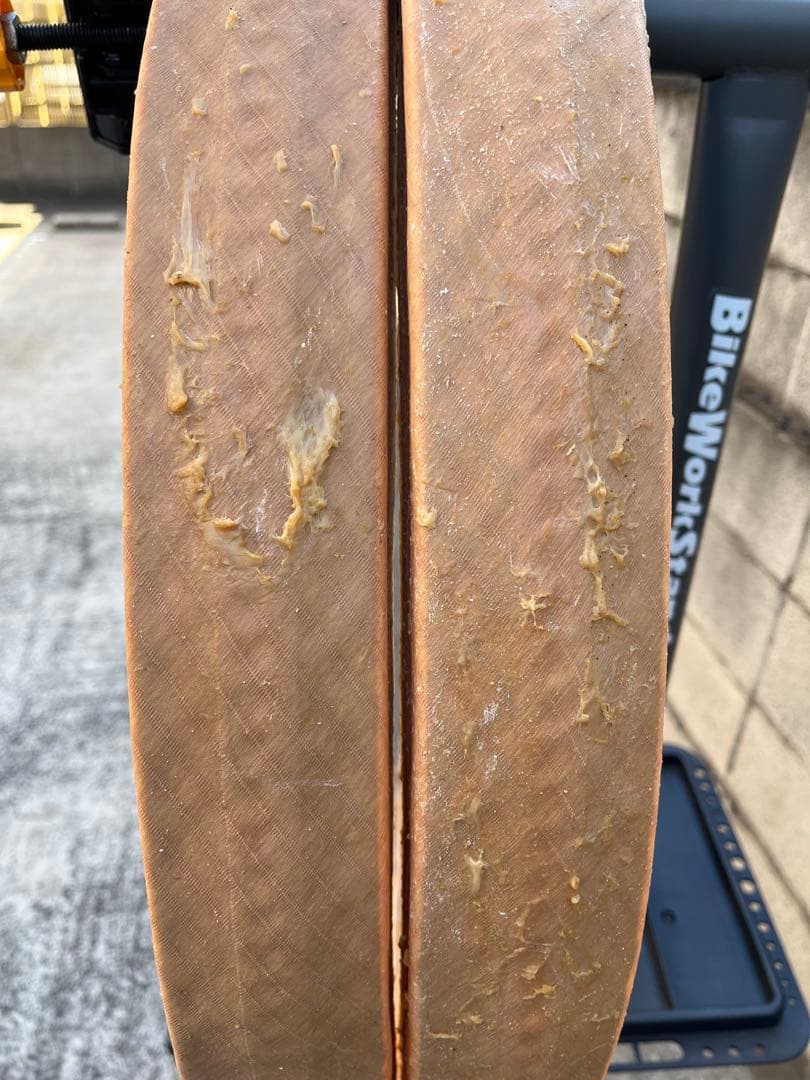 ★ULTRADYNAMICO* rose 650B 47.99 × 2本セット