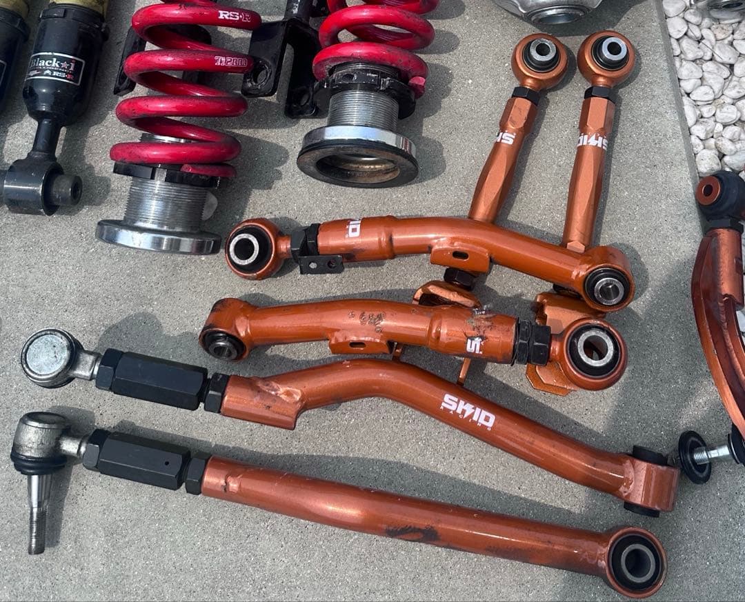 スキッドレーシング　Shots Dream Gixxer: Suzuki GSX-R750 “Slingshot Racer” – BikeBound