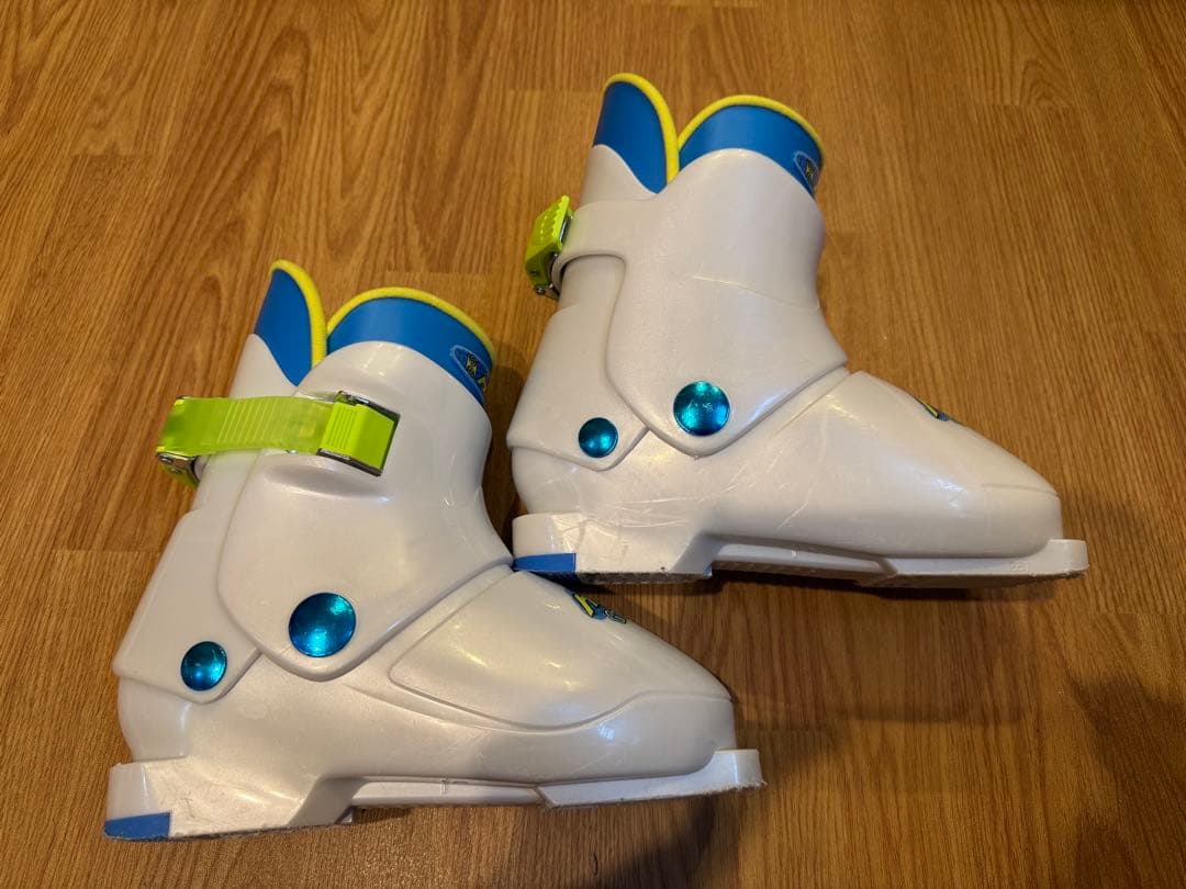 B×Bジュニアスキー板 78cm HART ￼ブーツ21.0-22.0cmセット - メルカリ