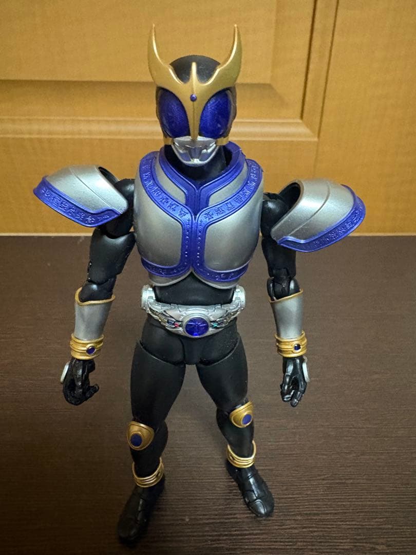 仮面ライダークウガ　タイタンフォーム　S.H.Figuarts（真骨彫製法）
