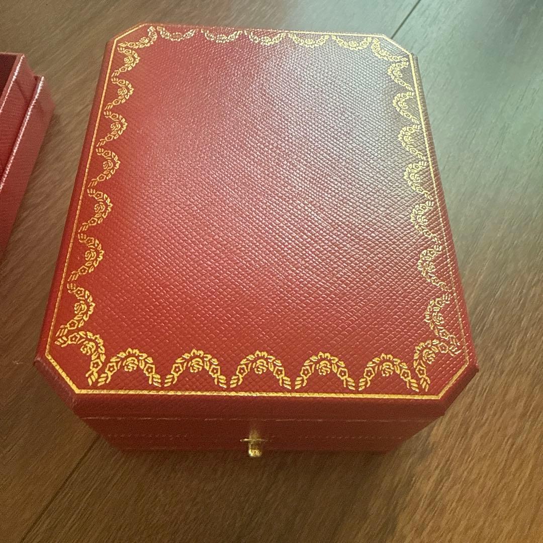 Cartier レザー ボックス 赤 - メルカリ
